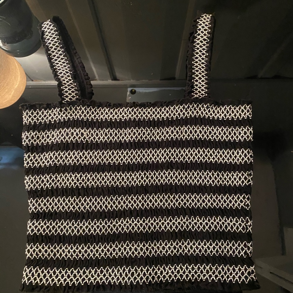 Tube top with straps